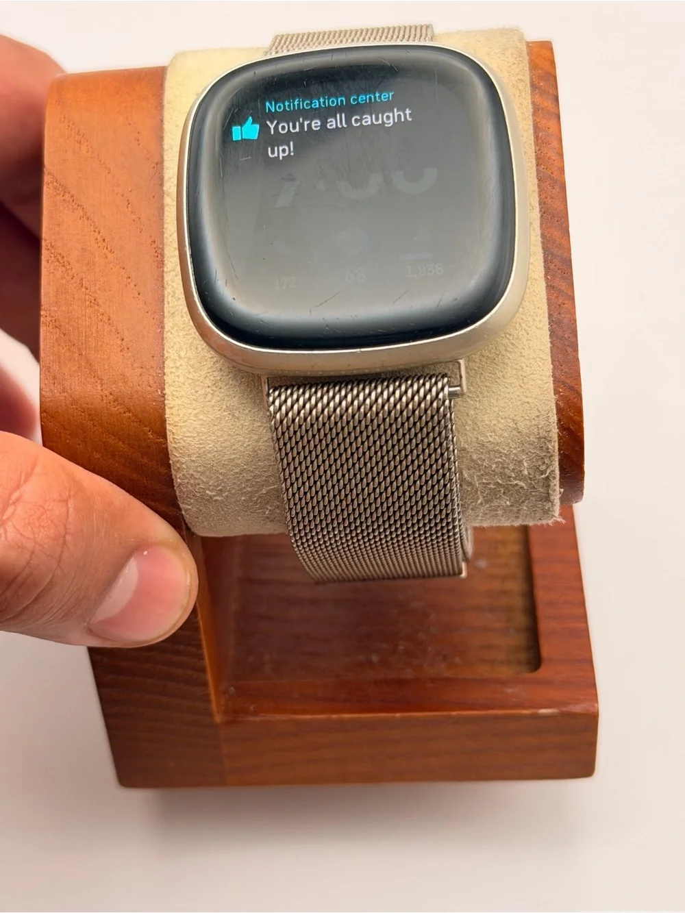Fitbit Versa 3, Tested, Charger Included, Gold Casing, Mesh Gold Band, Good Con